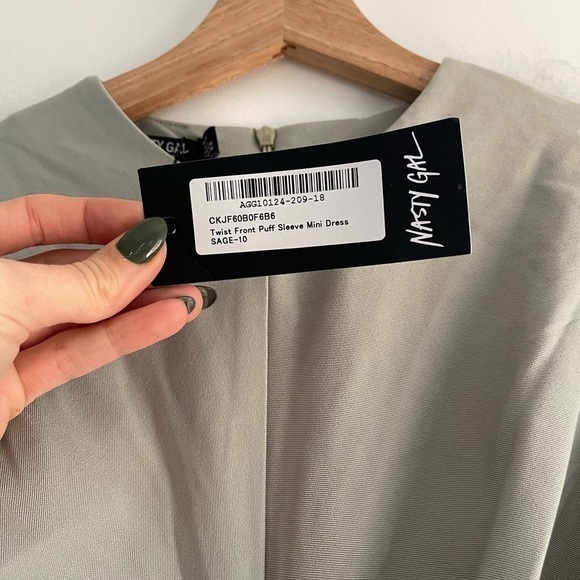 Nasty Gal Twist Front Puff Sleeve Dress Sage Green - US 6 - Picture 4 of 5